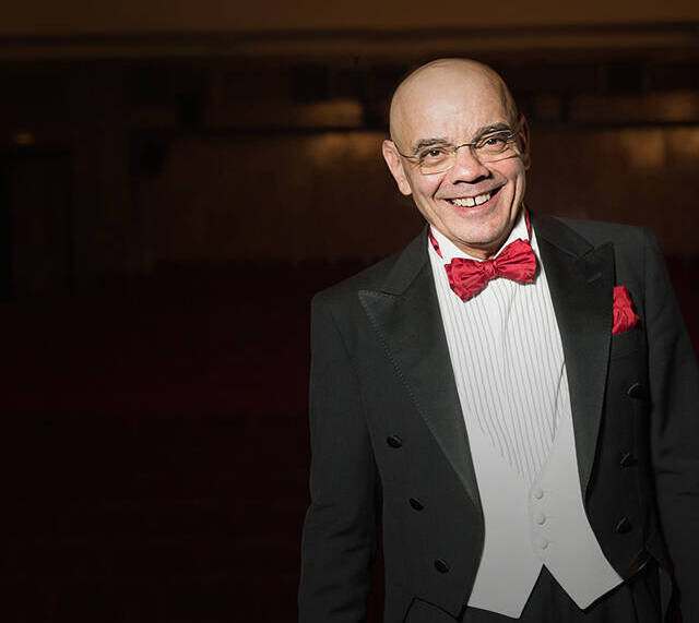 Константин Райкин