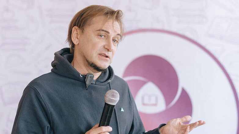 Андрей Макаров
