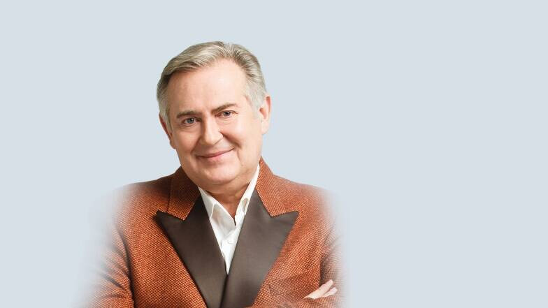 Юрий Стоянов