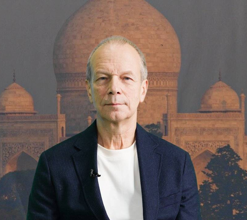 Дмитрий Петров